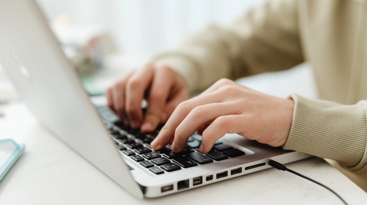 Book Your Premium Virtual Office and Business Address Package in London Today