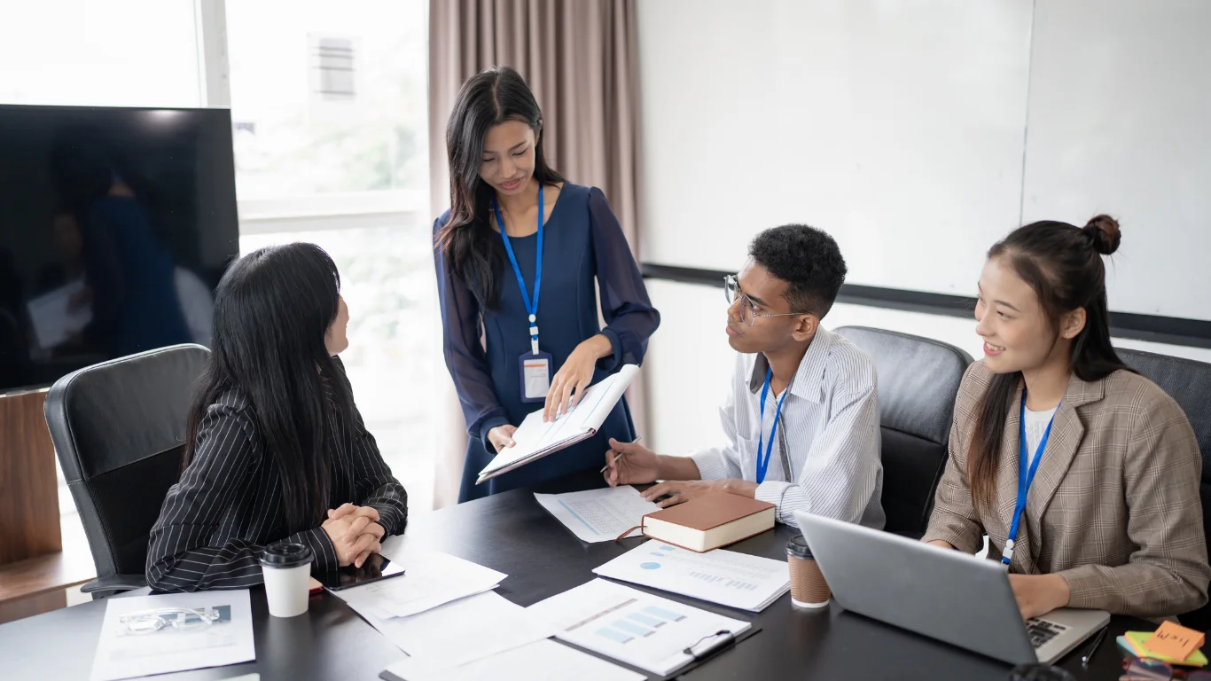 How to Choose the Right Training Room Size for Your Large Group in 2026