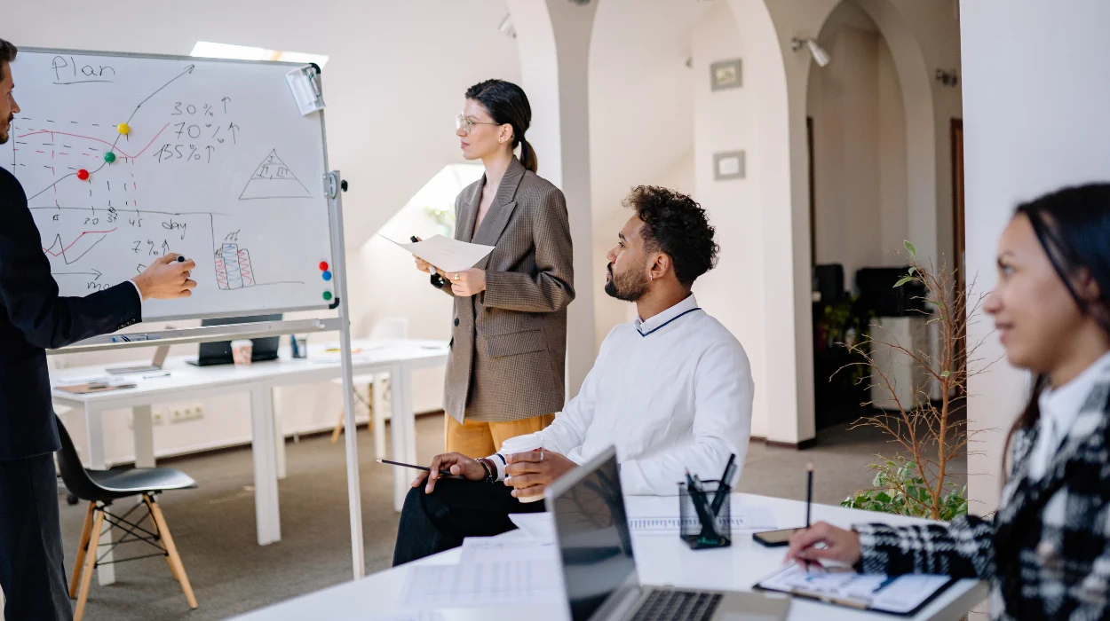 Rent Professional Meeting Rooms with High-Speed Internet and Advanced Audio Visuals in the UK