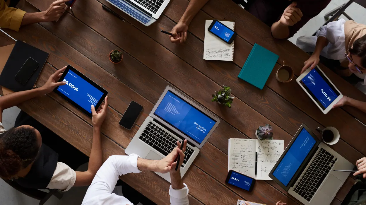 How Can I Book the Perfect Meeting Room Online Today in 2026