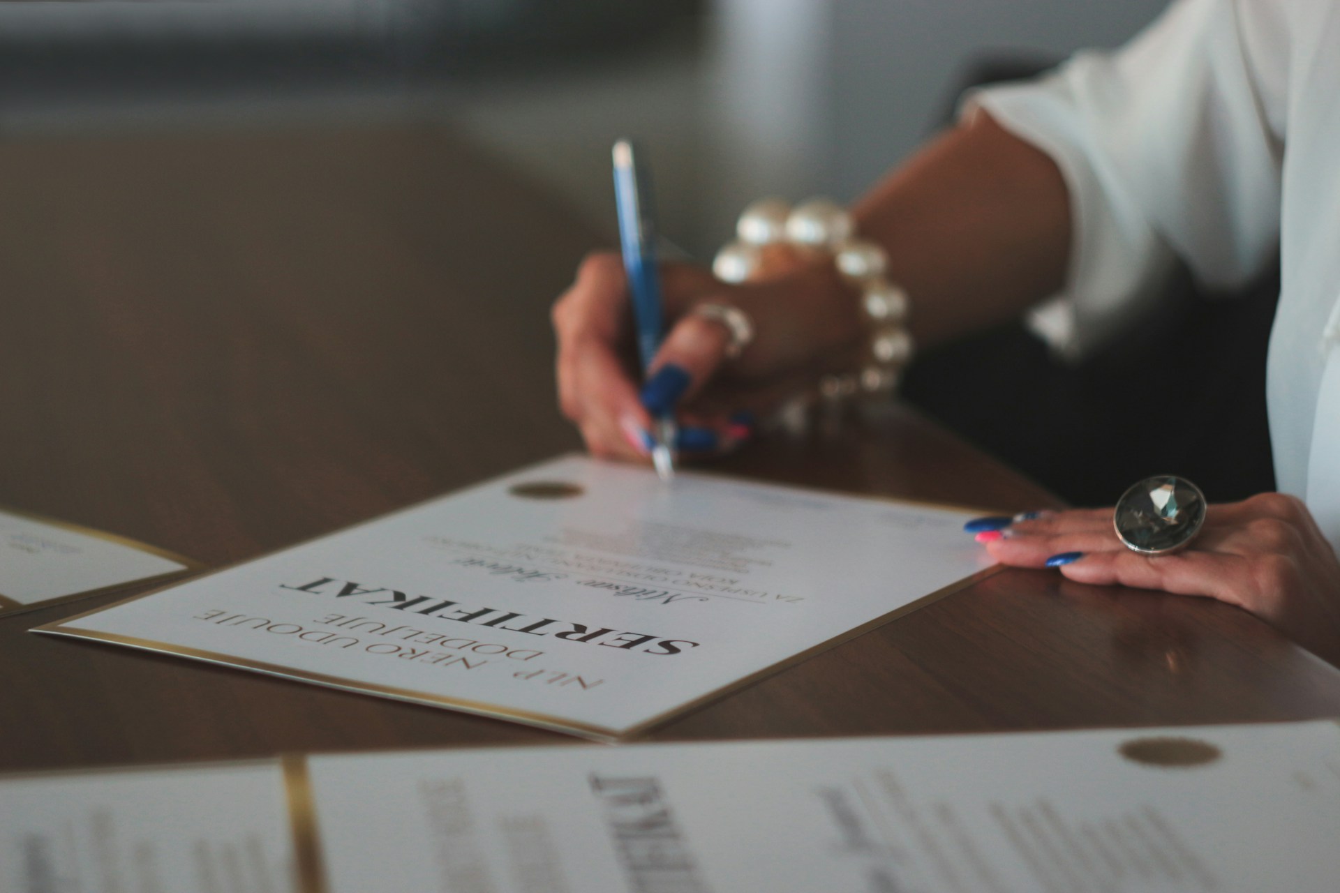 How to Register a Company in the UK with Companies House: Beginner's Guide