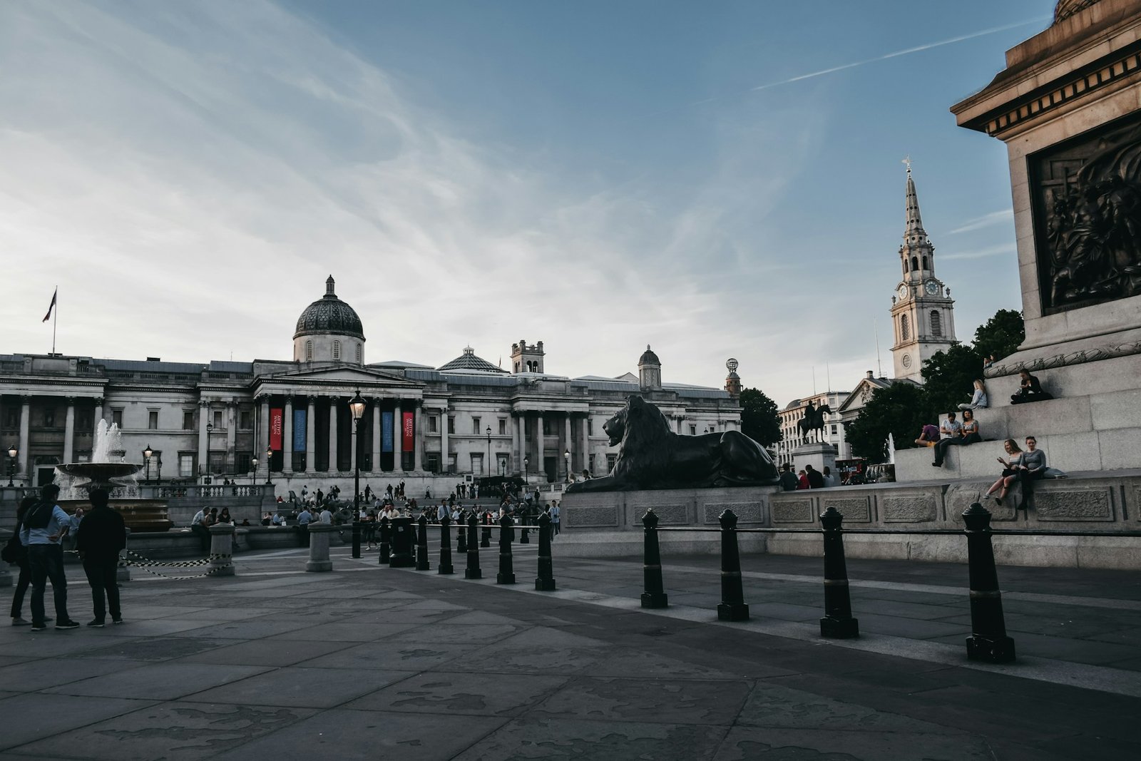 Best Business Bank Account in the UK for Contractors A 2026 Guide