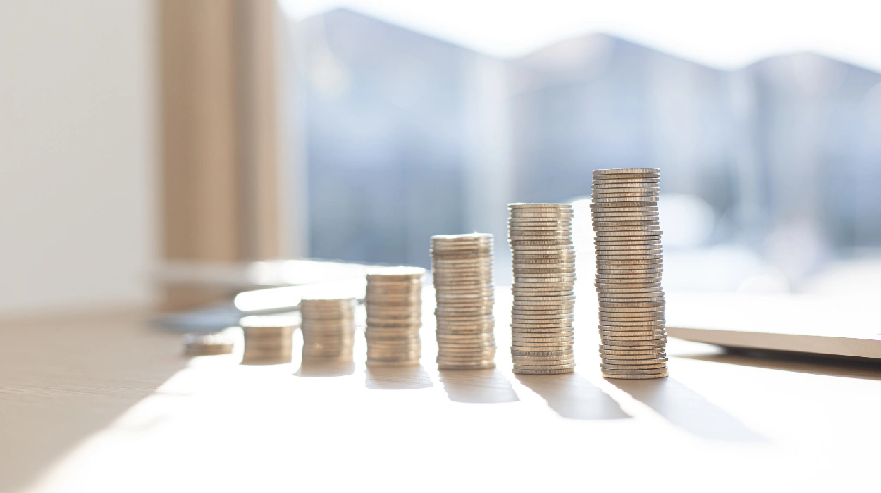 VAT Registration vs. Flat Rate: Which Scheme Saves More in 2026?