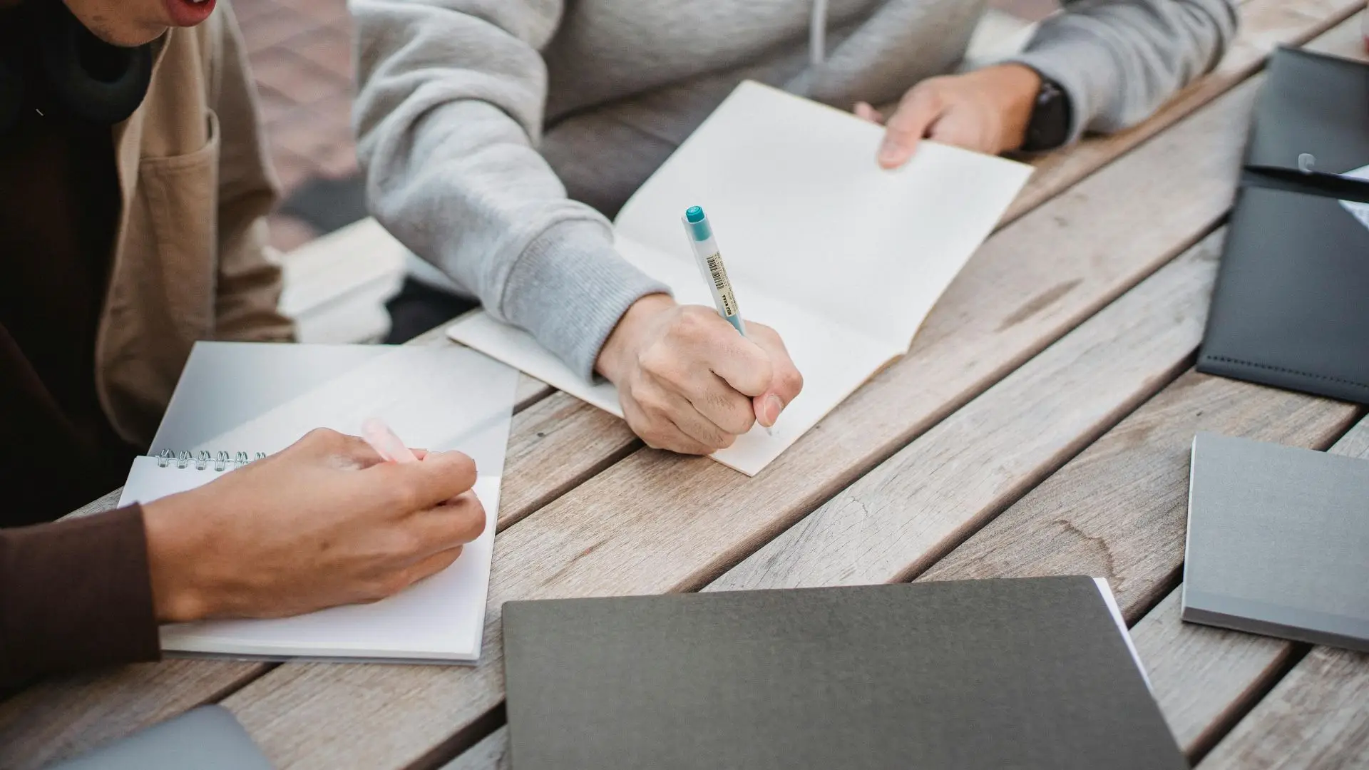 What Paperwork Do You Need for Cross-Border Due Diligence in 2026